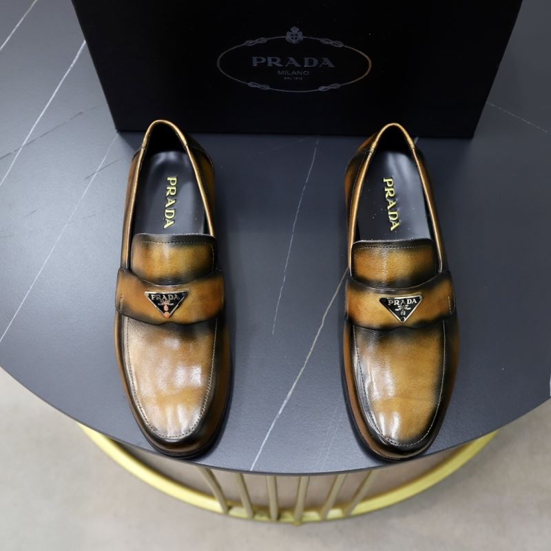Pra*a leather shoes